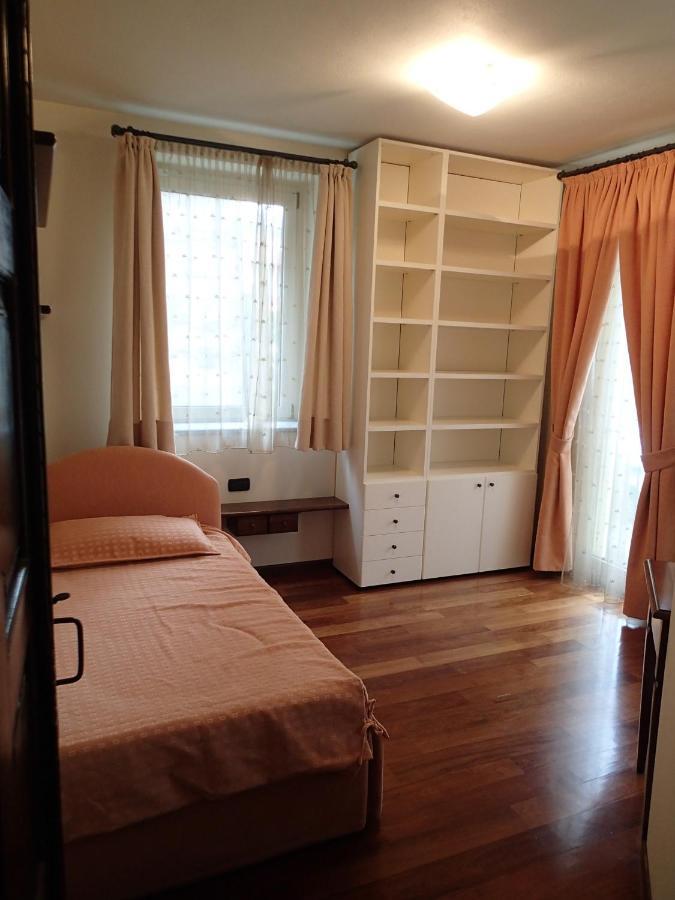 B&B Dolce Vista Al Lago Lugano Porto Ceresio Zewnętrze zdjęcie